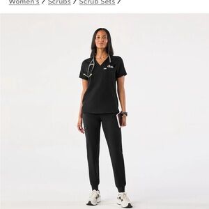 Figs Black Women's Scrub Set